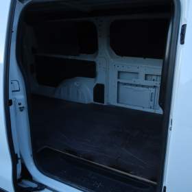 Foto inzerátu Peugeot Expert 2.0 BlueHDi