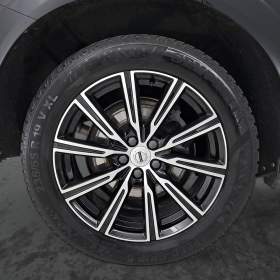 Foto inzerátu Volvo XC60 B4 AWD