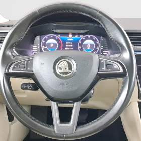 Foto inzerátu Skoda Superb 2.0 TDI