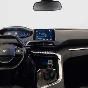Foto inzerátu Peugeot 5008 1.5 BlueHDi