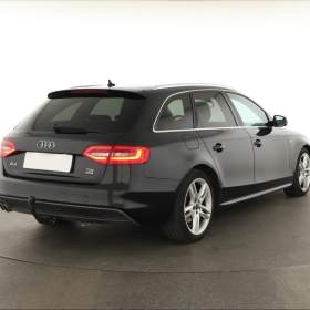 Foto inzerátu Audi A4 2.0 TDI