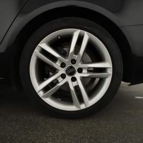 Foto inzerátu Audi A4 2.0 TDI