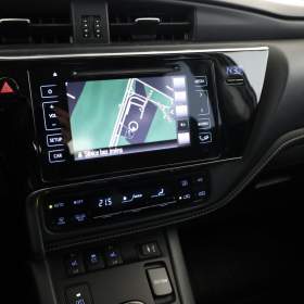 Foto inzerátu Toyota Auris Hybrid