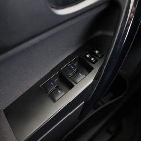Foto inzerátu Toyota Auris Hybrid