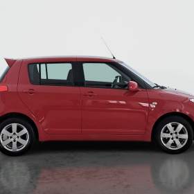 Foto inzerátu Suzuki Swift 1.3