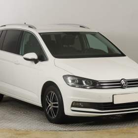 Foto inzerátu VW Touran 1.5 TSI