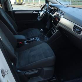 Foto inzerátu VW Touran 1.5 TSI