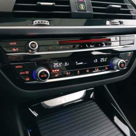 Foto inzerátu BMW X3 xDrive20d
