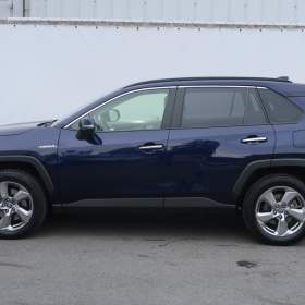 Foto inzerátu Toyota RAV 4 2.5 Hybrid