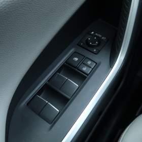 Foto inzerátu Toyota RAV 4 2.5 Hybrid