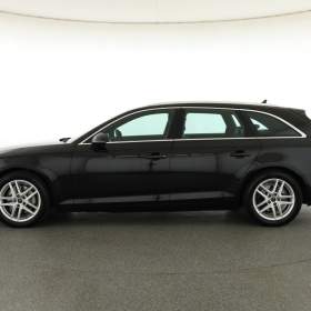 Foto inzerátu Audi A4 2.0 TDI