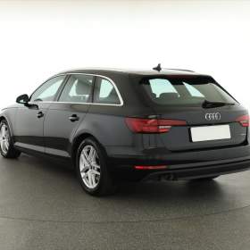 Foto inzerátu Audi A4 2.0 TDI