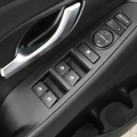 Foto inzerátu Hyundai i30 Fastback 1.5 T-GDI MHEV