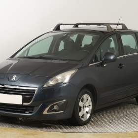 Foto inzerátu Peugeot 5008 1.6 HDi