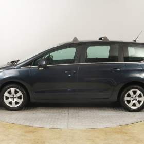 Foto inzerátu Peugeot 5008 1.6 HDi