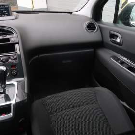 Foto inzerátu Peugeot 5008 1.6 HDi