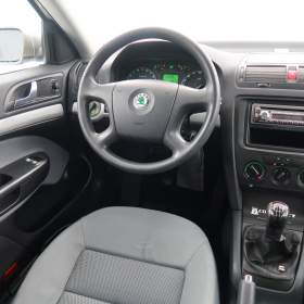 Foto inzerátu Skoda Octavia 1.6