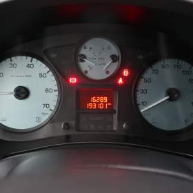 Foto inzerátu Peugeot Partner 1.6 BlueHDi
