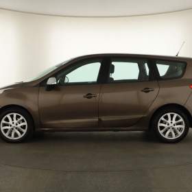 Foto inzerátu Renault Grand Scenic 1.9 dCi