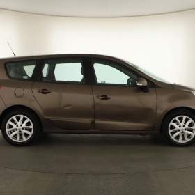 Foto inzerátu Renault Grand Scenic 1.9 dCi