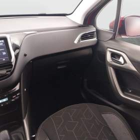 Foto inzerátu Peugeot 2008 1.2 PureTech