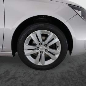 Foto inzerátu Peugeot 308 1.2 e-THP