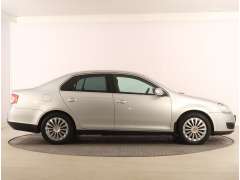 Foto inzerátu VW Jetta 2.0 TDI