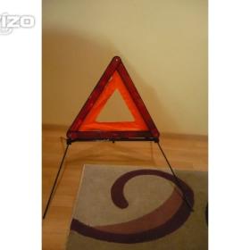 Fotka k inzerátu Prodám výstražný trojúhelník / 19661605