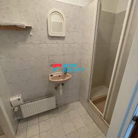 Foto inzerátu Pronájem klimatizovaných podkrovních kanceláří (47m2) Ostrava Centrum, ul. Pivovarská