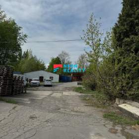 Pronájem skladového areálu v Karviné celkově 1180m2 s rampou a pozemkem 1600m2 / 19484257