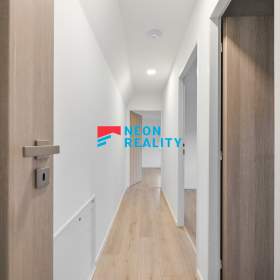 Foto inzerátu Pronájem speciálního rodinného domu v centru města, ul. Slavníkovců, Ostrava - Mariánské Hory