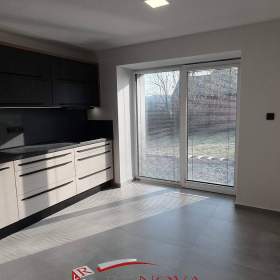 Foto inzerátu Pronájem, Rodinný dům, 190 m2