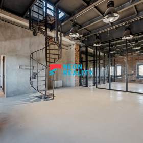 Foto inzerátu Pronajmi si hrad. | Lihovar Ostrava Svinov | Kanceláře 244 m²