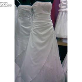Fotka k inzerátu Svatební šaty / 14023015