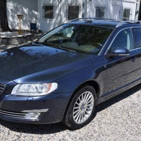 Volvo V70 2.0 D4 133kW R- design / 19466050