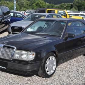 Mercedes- Benz 124 300 132kW COUPÉ / 19536183