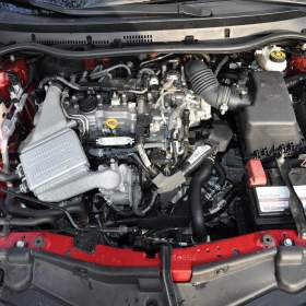 Foto inzerátu Toyota Auris 1.2i Turbo 85kW KOMBI