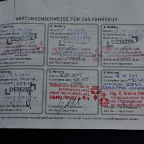 Foto inzerátu Mitsubishi Grandis 2.0Di-D 103kW 7.míst