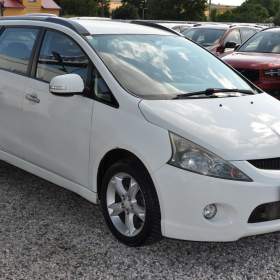 Foto inzerátu Mitsubishi Grandis 2.0Di-D 103kW 7.míst