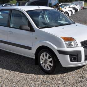 Foto inzerátu Ford Fusion 1.4TDCi 50kW TREND Klima