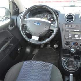 Foto inzerátu Ford Fusion 1.4TDCi 50kW TREND Klima