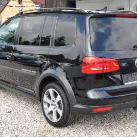 Foto inzerátu Volkswagen Touran CROSS 2.0TDi 103kW