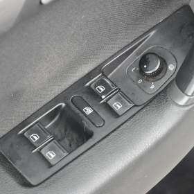 Foto inzerátu Volkswagen Passat 2.0TDi 103kW KOMBI