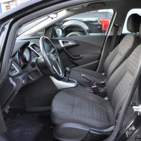 Foto inzerátu Opel Astra 1.7CDTi 81kW KOMBI Active