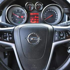 Foto inzerátu Opel Astra 1.7CDTi 81kW KOMBI Active