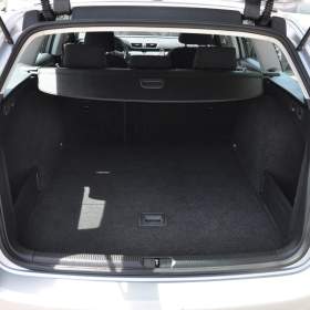 Foto inzerátu Volkswagen Passat 1.4TSi 90kW KOMBI