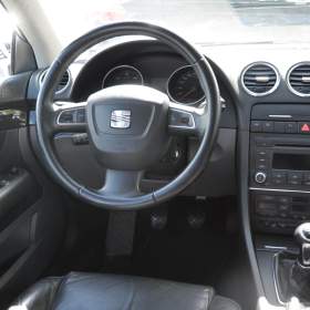 Foto inzerátu Seat Exeo 2.0TDi 105kW STYLE