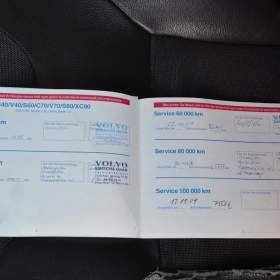 Foto inzerátu Volvo XC70 D5 120kW AWD A/T