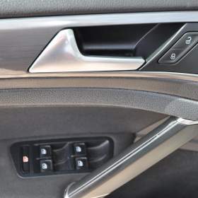 Foto inzerátu Volkswagen Golf VII 1.0TSi 81kW SPORT