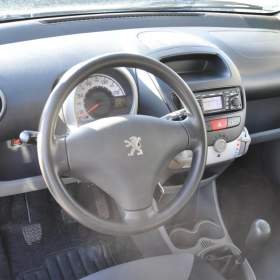 Foto inzerátu Peugeot 107 1.0i 50kW